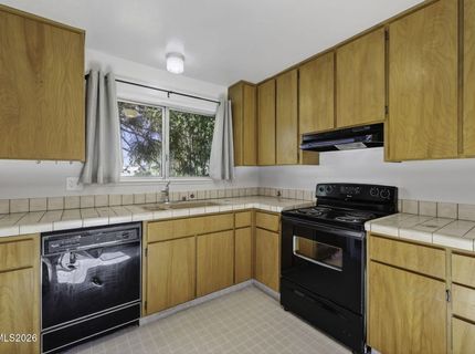 1051 Riverview Drive, Gardnerville, NV 89460 Photo