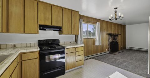 1051 Riverview Drive, Gardnerville, NV 89460 Photo