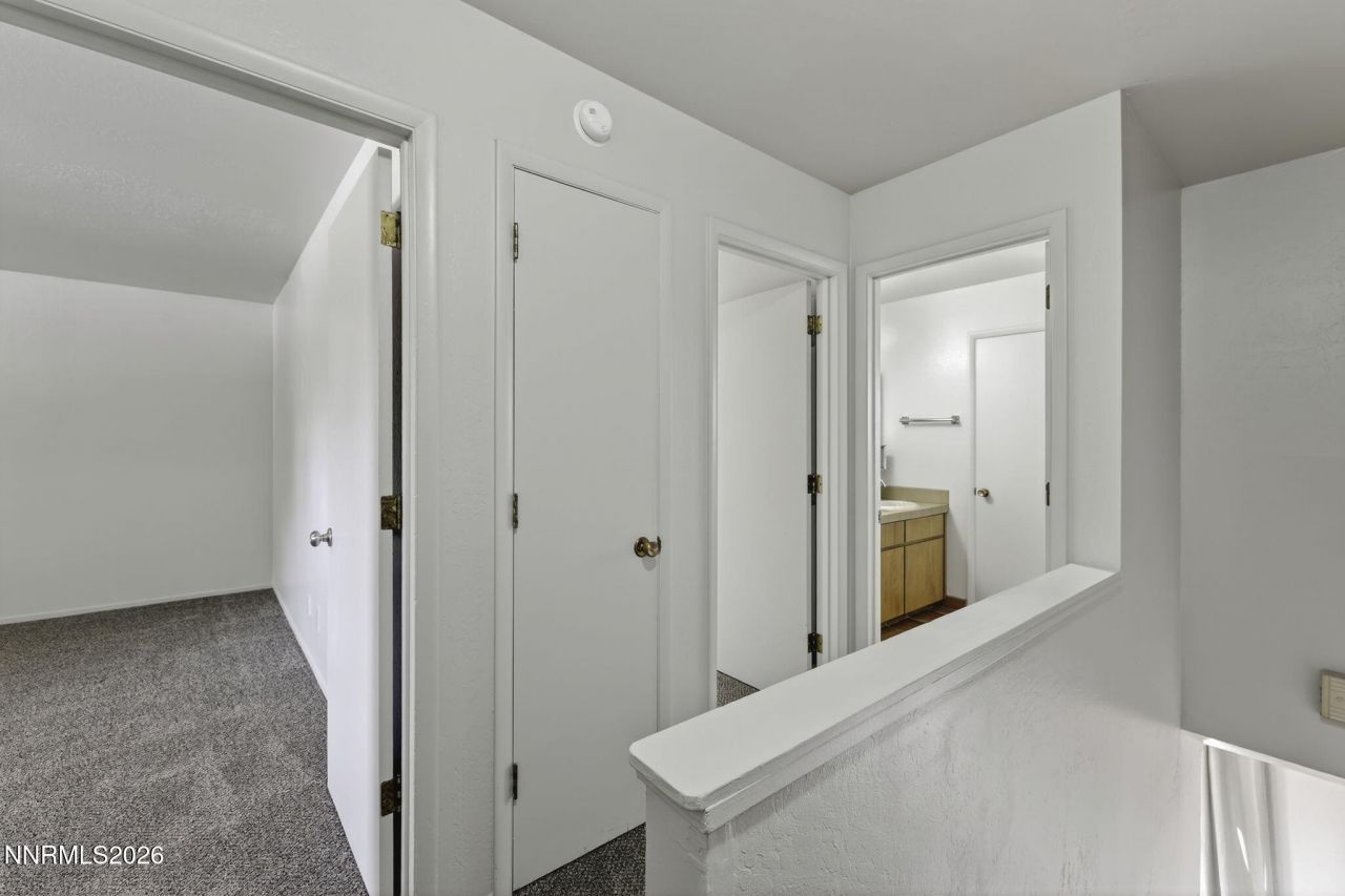 1051 Riverview Drive, Gardnerville, NV 89460 Photo