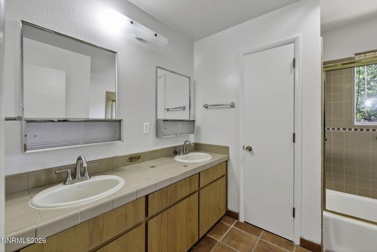 1051 Riverview Drive, Gardnerville, NV 89460 Photo