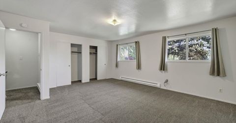 1051 Riverview Drive, Gardnerville, NV 89460 Photo