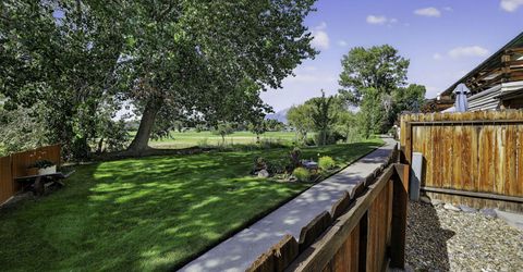 1051 Riverview Drive, Gardnerville, NV 89460 Photo