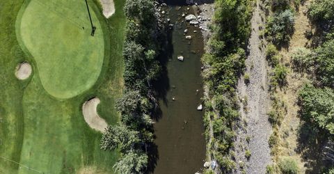 1051 Riverview Drive, Gardnerville, NV 89460 Photo