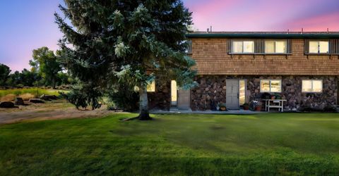 1051 Riverview Drive, Gardnerville, NV 89460 Photo