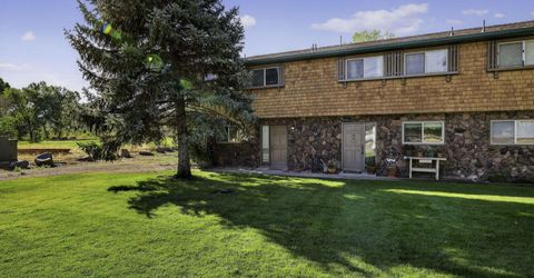 1051 Riverview Drive, Gardnerville, NV 89460 Photo