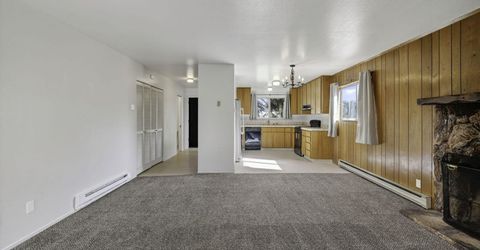 1051 Riverview Drive, Gardnerville, NV 89460 Photo