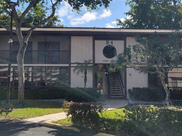 9379 S Belfort Cir , Unit 216, Tamarac, FL 33321