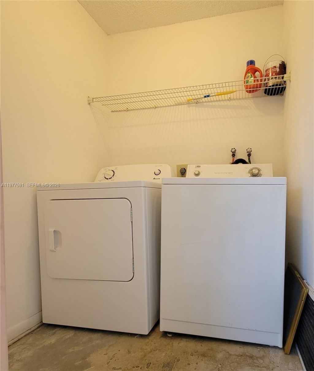 9379 S Belfort Cir, Unit 216, Tamarac, FL 33321 Photo