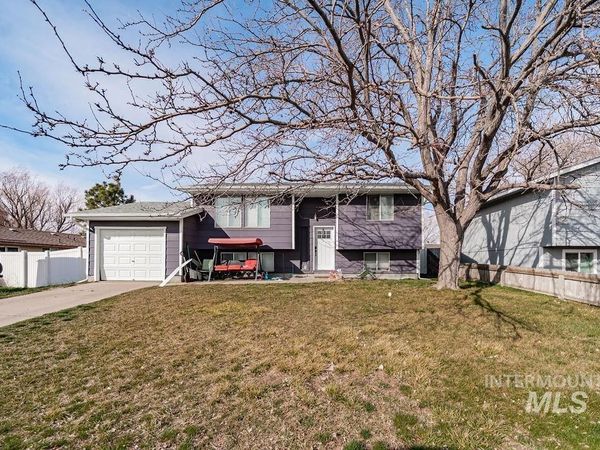 1620 Jade Dr, Pocatello, ID 83202