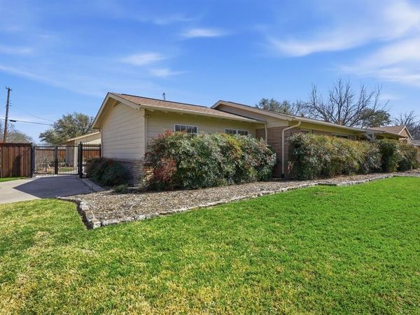 3720 Granada Drive, Richland Hills, TX 76118