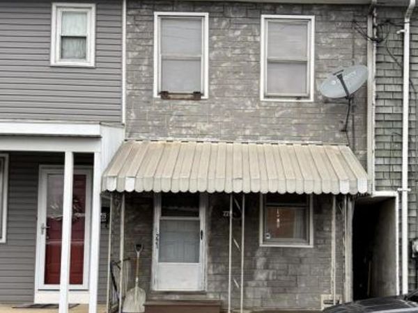 221 E GUILFORD STREET, LEBANON, PA 17046