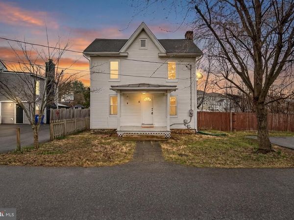 4 PENNSYLVANIA DRIVE, WALKERSVILLE, MD 21793