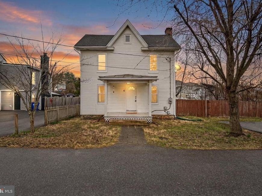 4 Pennsylvania Drive, Walkersville, MD 21793 Main Photo