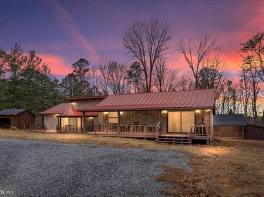612 PAINE RUN ROAD, GROTTOES, VA 24441