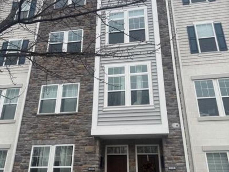 220 Charles Ellis Drive, Newtown Square, PA 19073 Main Photo