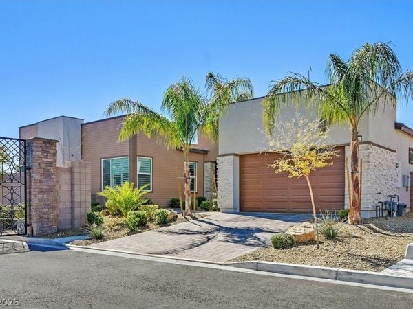 2689 Pioneer Estates Court , Las Vegas, NV 89117