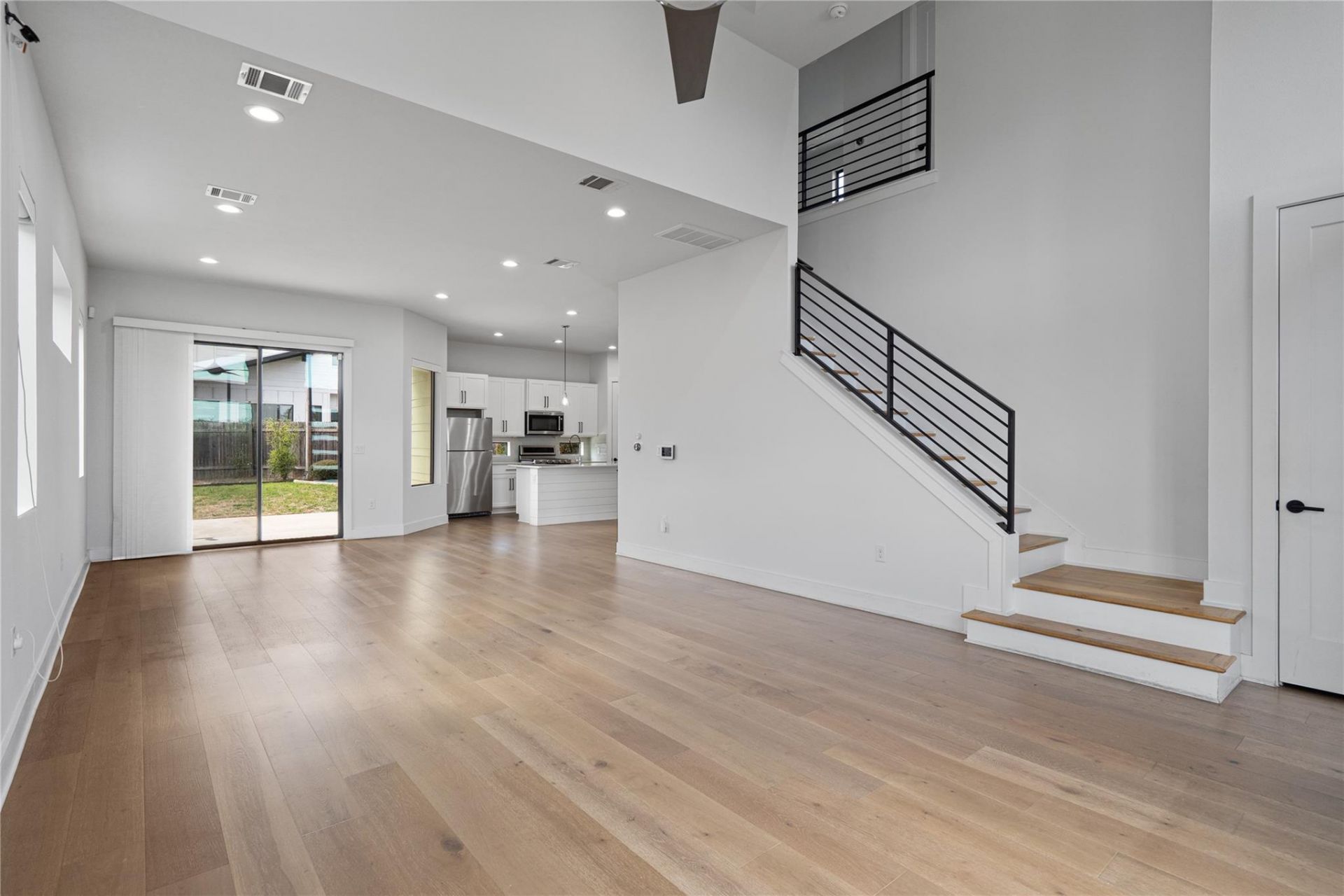 409 Delmar Ave, Unit 1, Austin, TX 78752 Main Photo