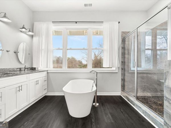 1394 Metropolitan Parkway, Atlanta, GA 30310