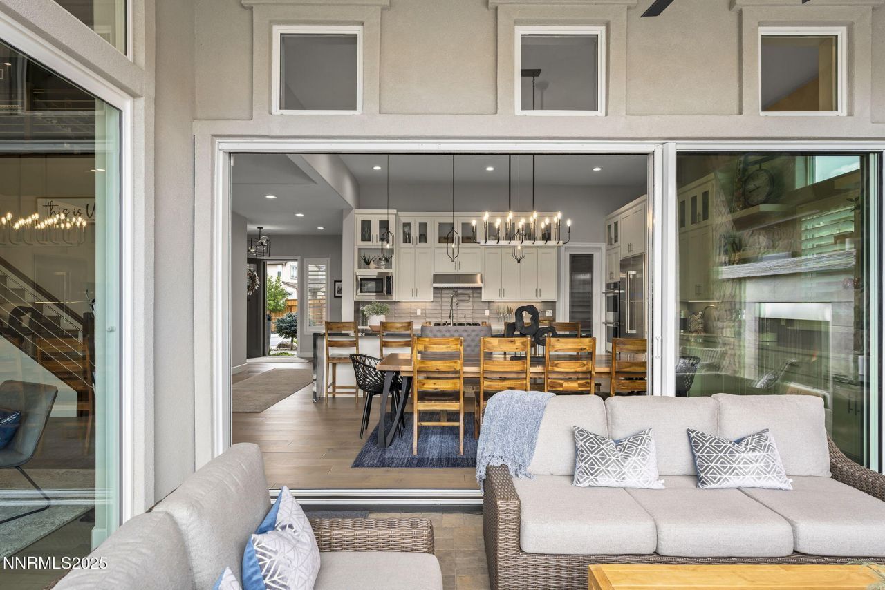 9131 Erickson Way, Reno, NV 89523 Photo