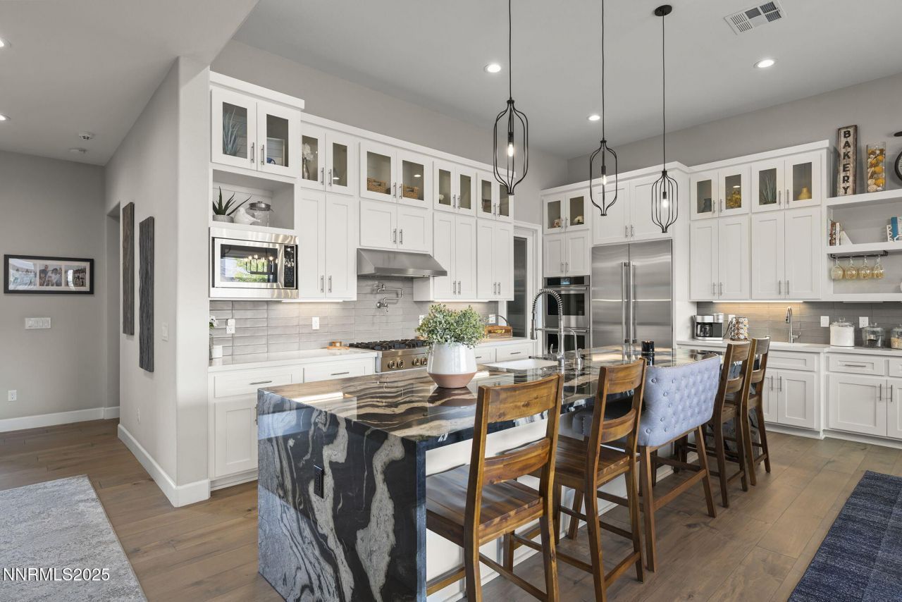 9131 Erickson Way, Reno, NV 89523 Photo