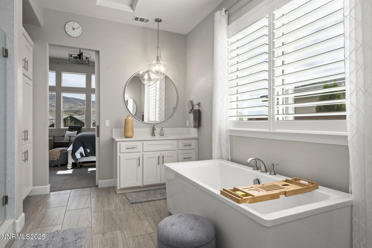 9131 Erickson Way, Reno, NV 89523 Photo