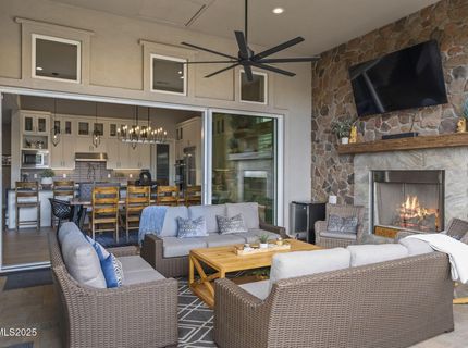 9131 Erickson Way, Reno, NV 89523 Photo