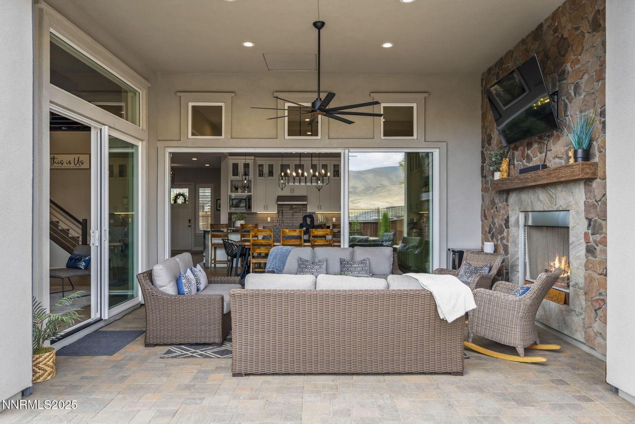 9131 Erickson Way, Reno, NV 89523 Photo