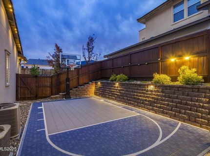 9131 Erickson Way, Reno, NV 89523 Photo