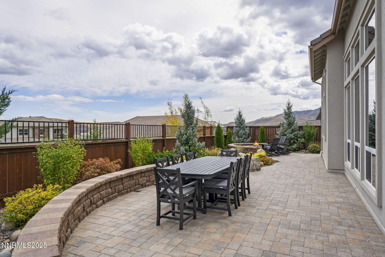 9131 Erickson Way, Reno, NV 89523 Photo