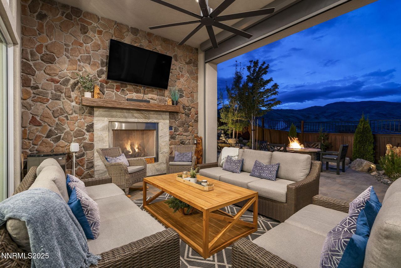 9131 Erickson Way, Reno, NV 89523 Photo