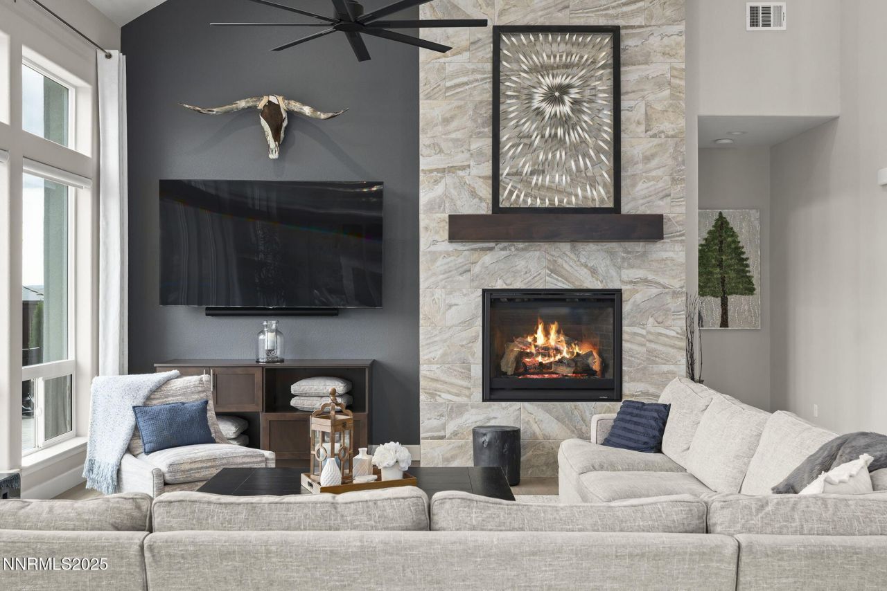 9131 Erickson Way, Reno, NV 89523 Photo