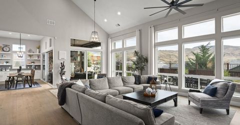 9131 Erickson Way, Reno, NV 89523 Photo