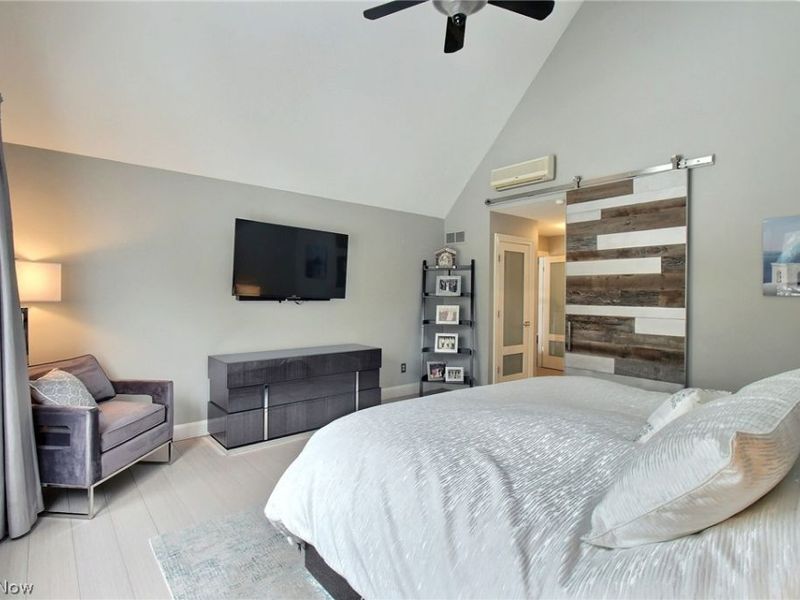 2 Haskell Drive, Bratenahl, OH 44108 Photo 12