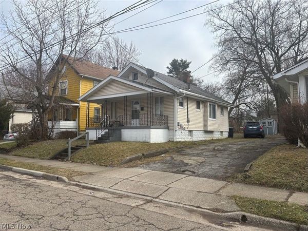 1214 Mckinley Avenue , Akron, OH 44306