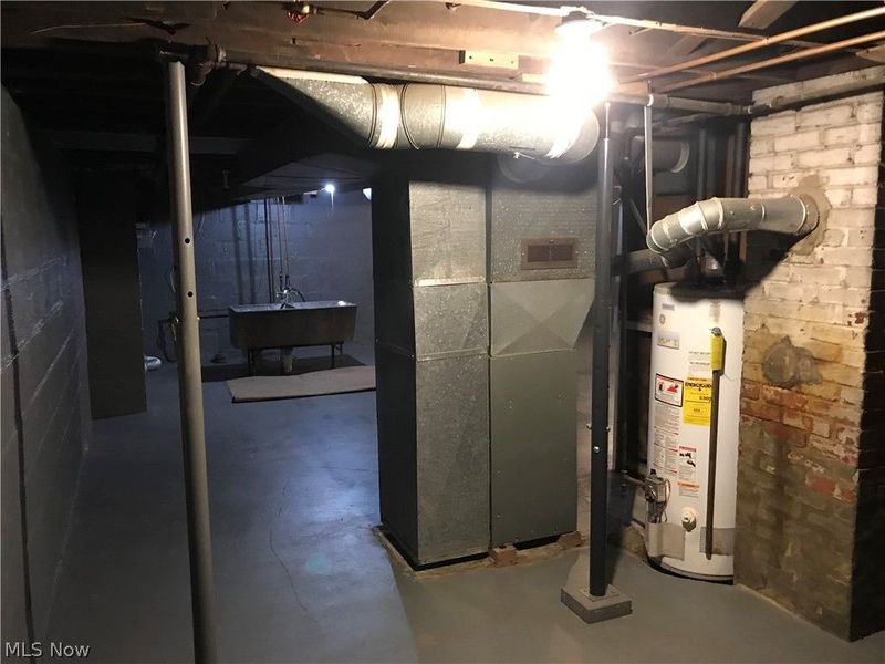 1214 Mckinley Avenue, Akron, OH 44306 Photo 13