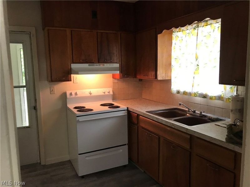 1214 Mckinley Avenue, Akron, OH 44306 Photo 7