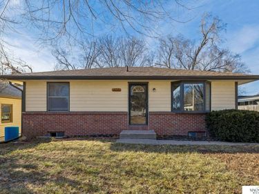 437 NW 16 Street , Lincoln, NE 68528