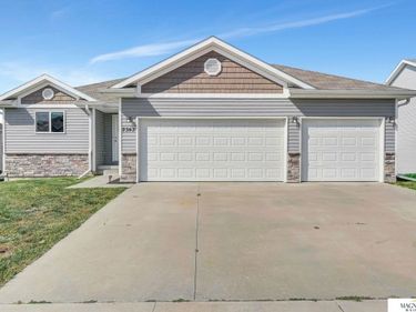 7343 N 19 Street , Lincoln, NE 68521