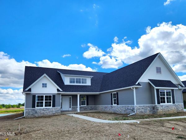 15085 North Cape Court, Perrysburg, OH 43551