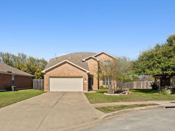 1021 Saint Helena DR, Leander, TX 78641
