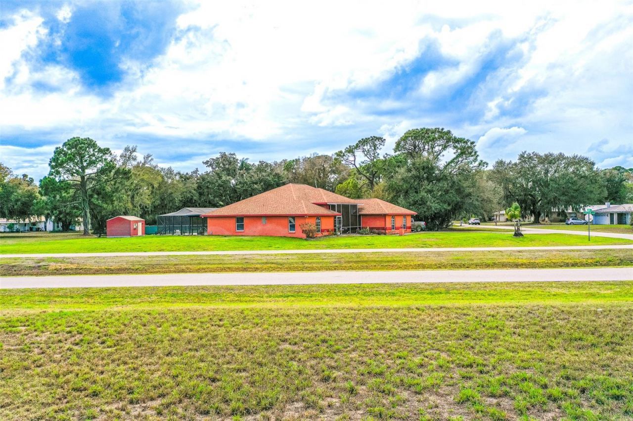 5900 Thunder Road, Sebring, FL 33876 Photo