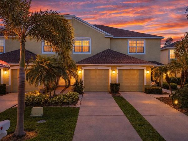 11133 KAPOK GRAND CIRCLE , MADEIRA BEACH, FL 33708