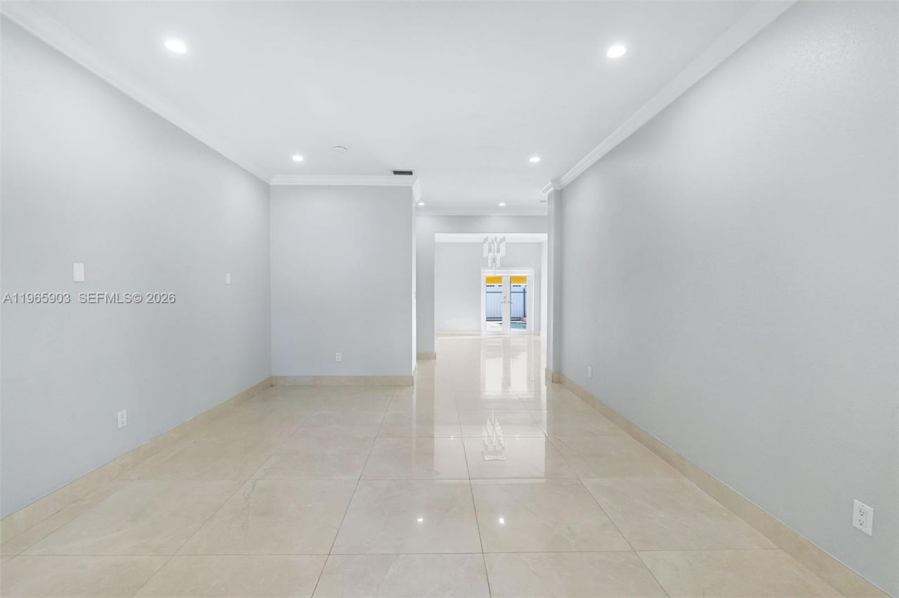 14813 NW 87th Pl , Miami Lakes, FL 33018 Photo