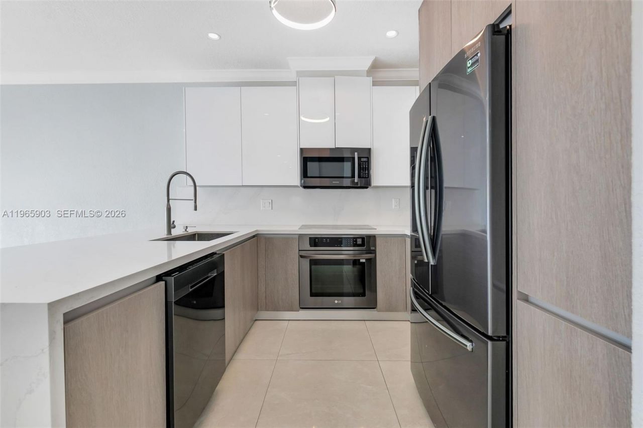 14813 NW 87th Pl , Miami Lakes, FL 33018 Photo