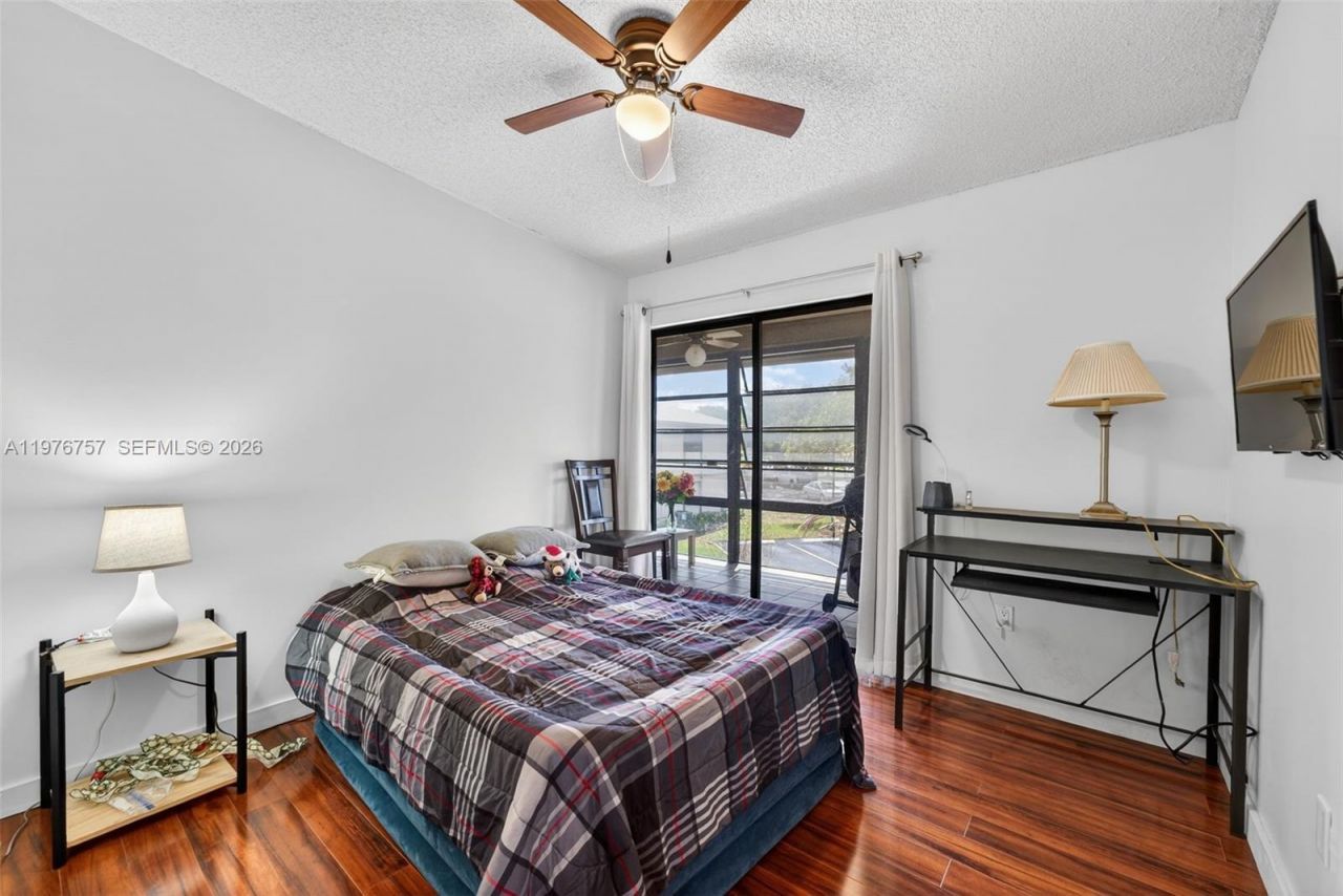 9748 S Belfort Cir , Unit 201, Tamarac, FL 33321 Photo