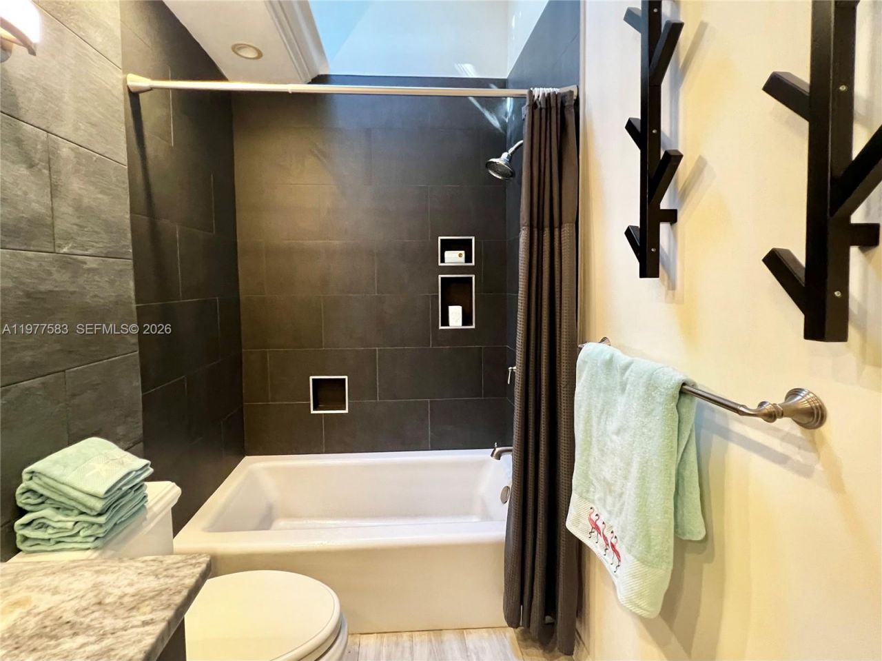 7625 SE Bay Cedar Cir, Hobe Sound, FL 33455 Photo