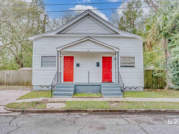 1005 Oak Street, Mobile, AL 36604