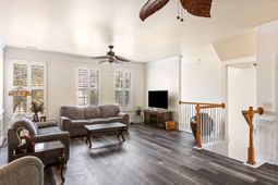 9011 Parlor Drive photo 4