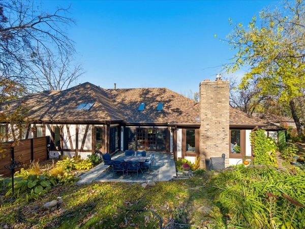 6807 Dovre Drive, Edina, MN 55436