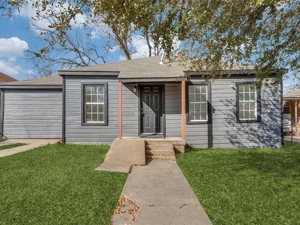 1559 E Ohio Avenue, Dallas, TX 75216